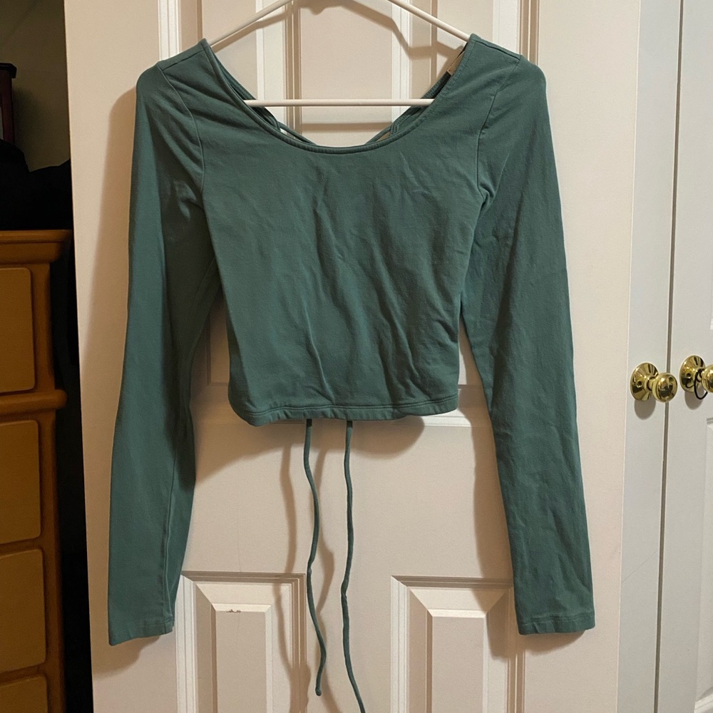 Long sleeve crop top from Aeropostale, criss cross back that ties, worn once